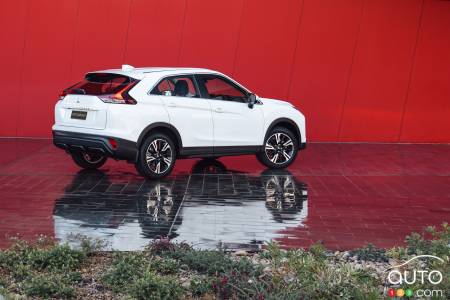 Mitsubishi Eclipse Cross 2022, trois quarts arrière